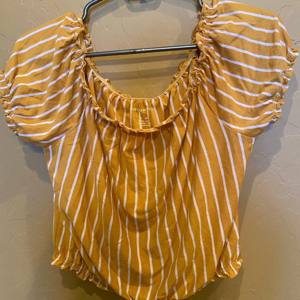American eagle off the shoulder top